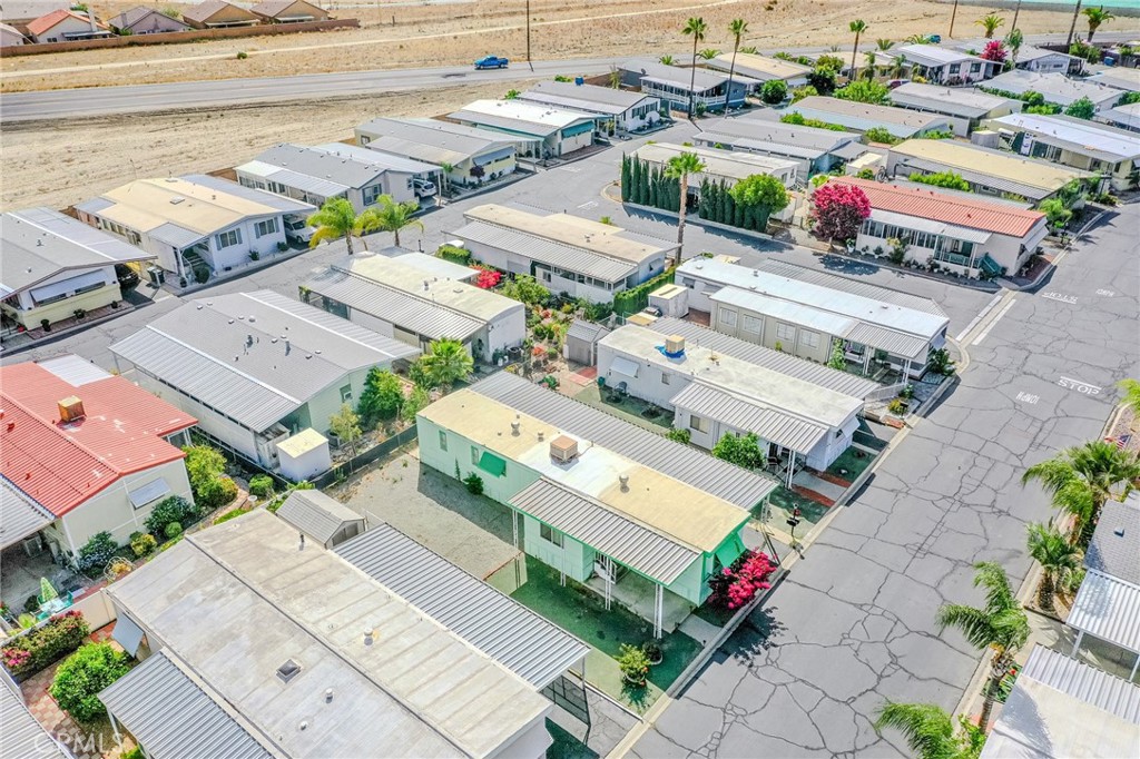 main property photo 47