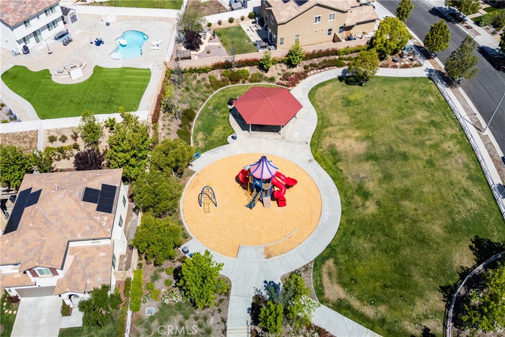 main property photo 68