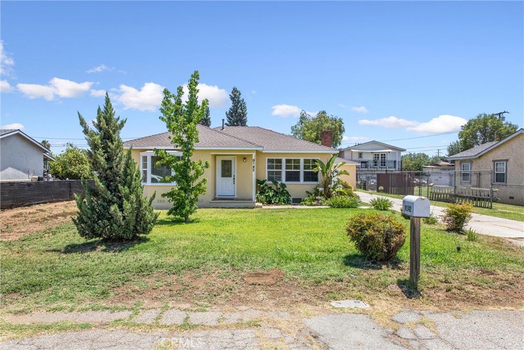 main property photo 3