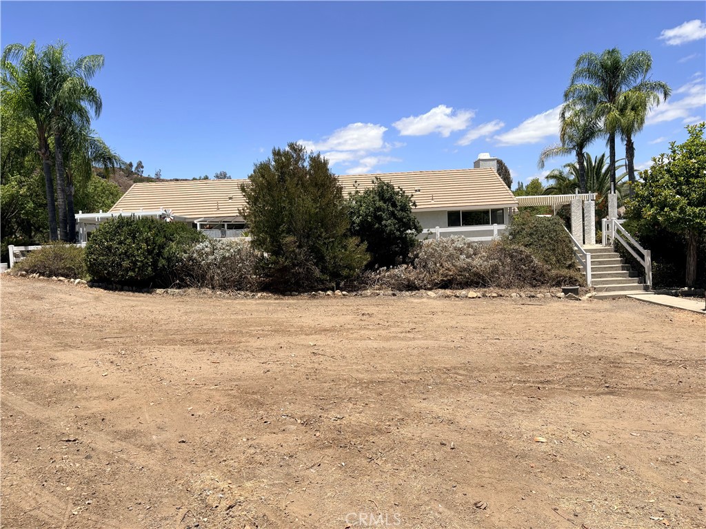 main property photo 14