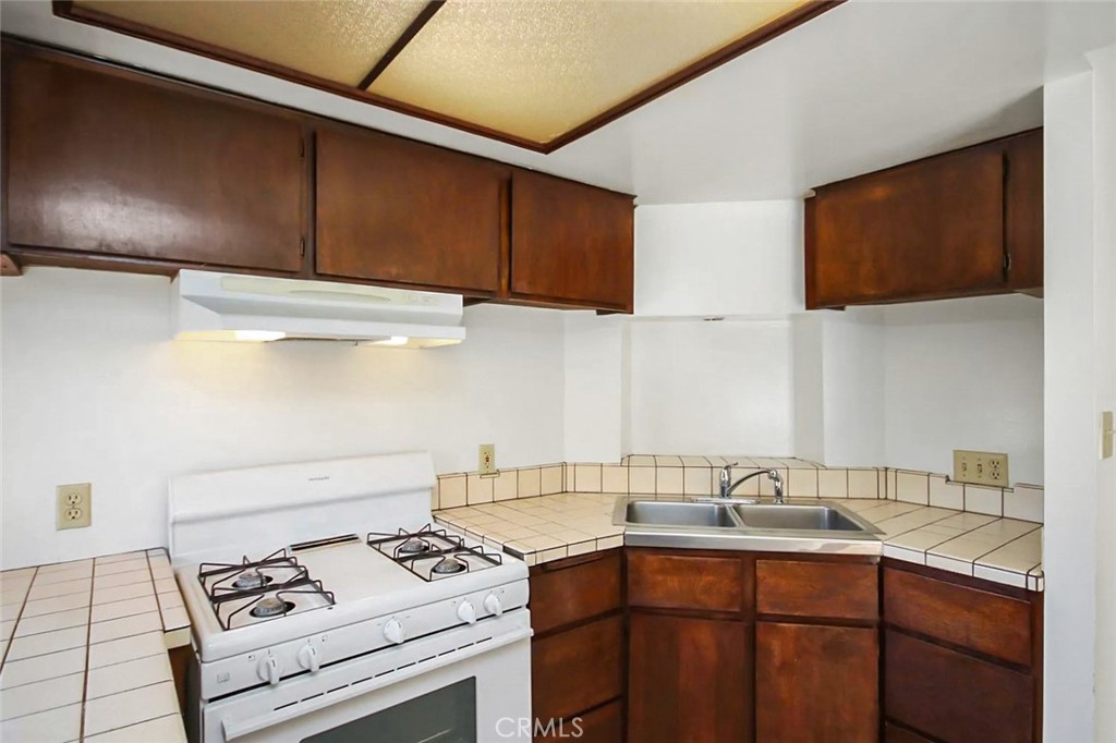 main property photo 64