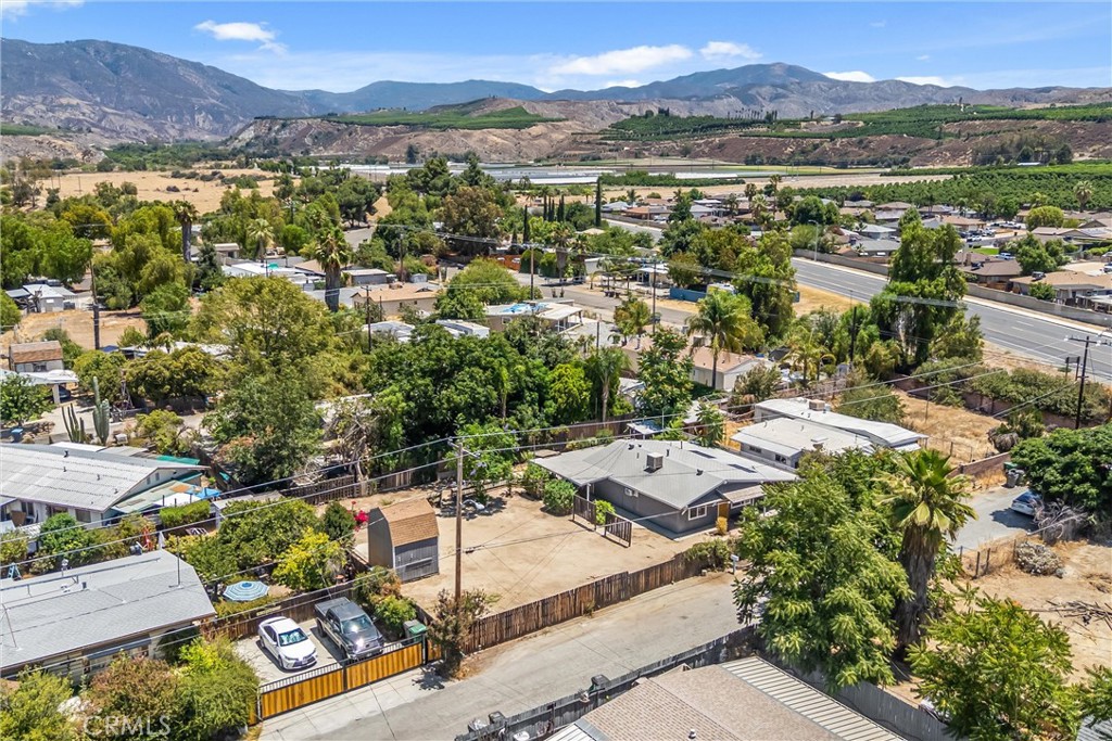 main property photo 33