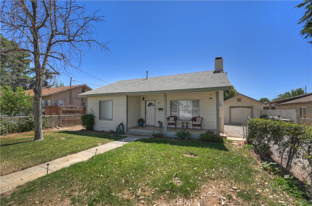 main property photo 14