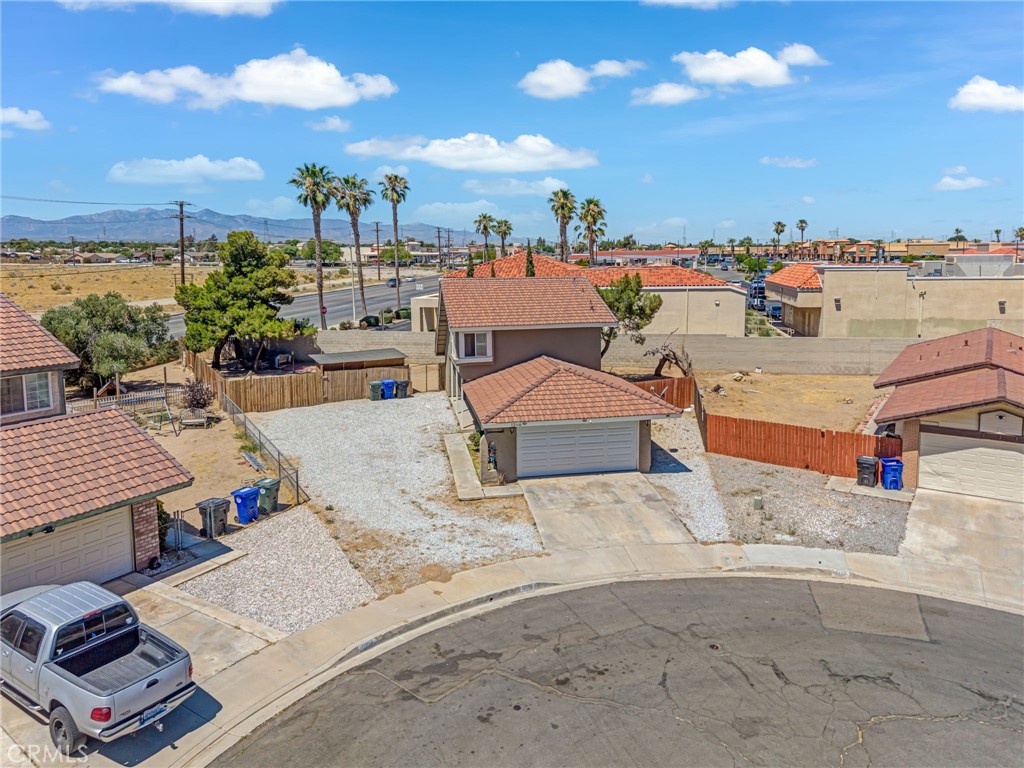 main property photo 30
