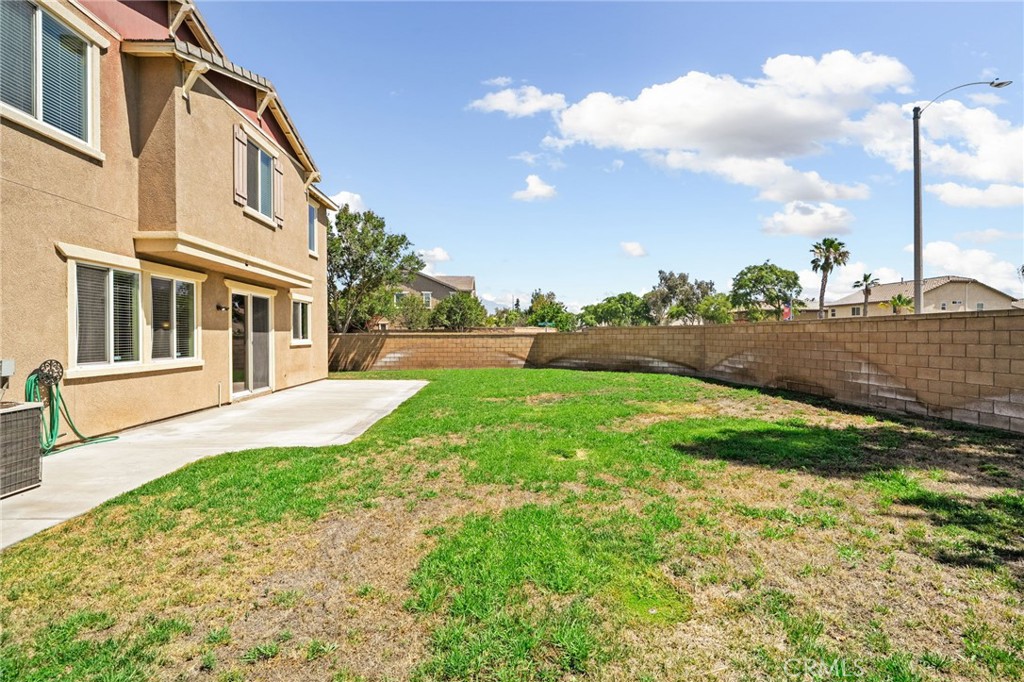 main property photo 41
