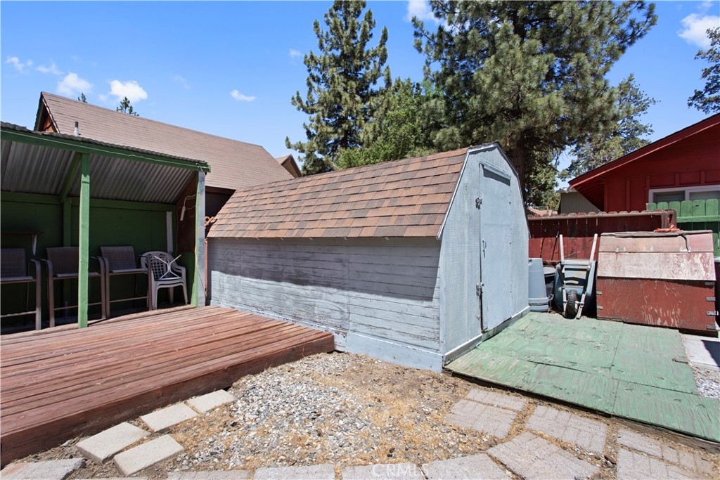 main property photo 23