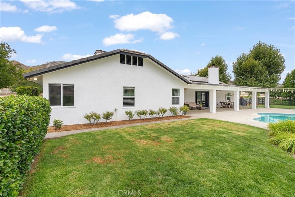 main property photo 28