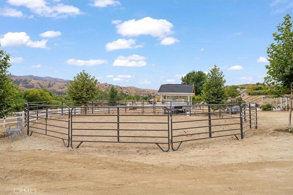 main property photo 36
