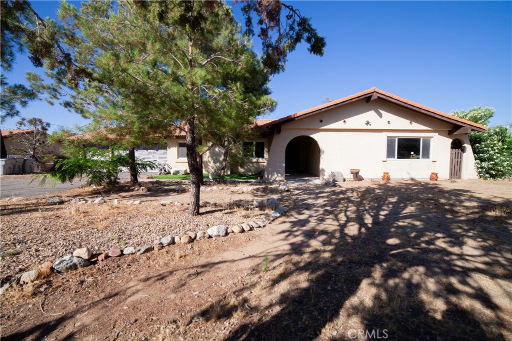 main property photo 6