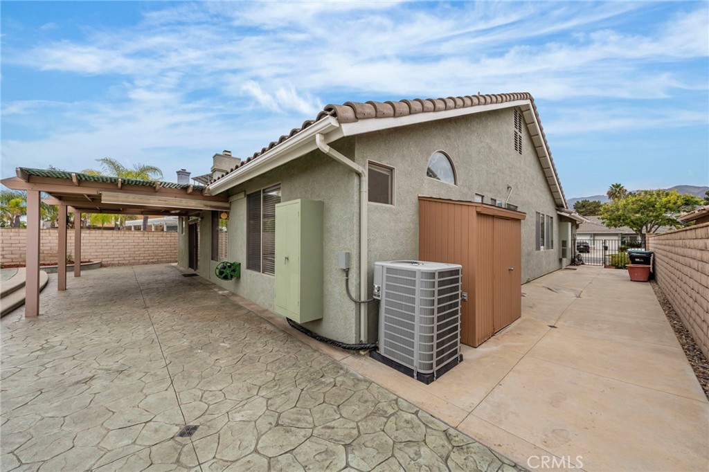 main property photo 46