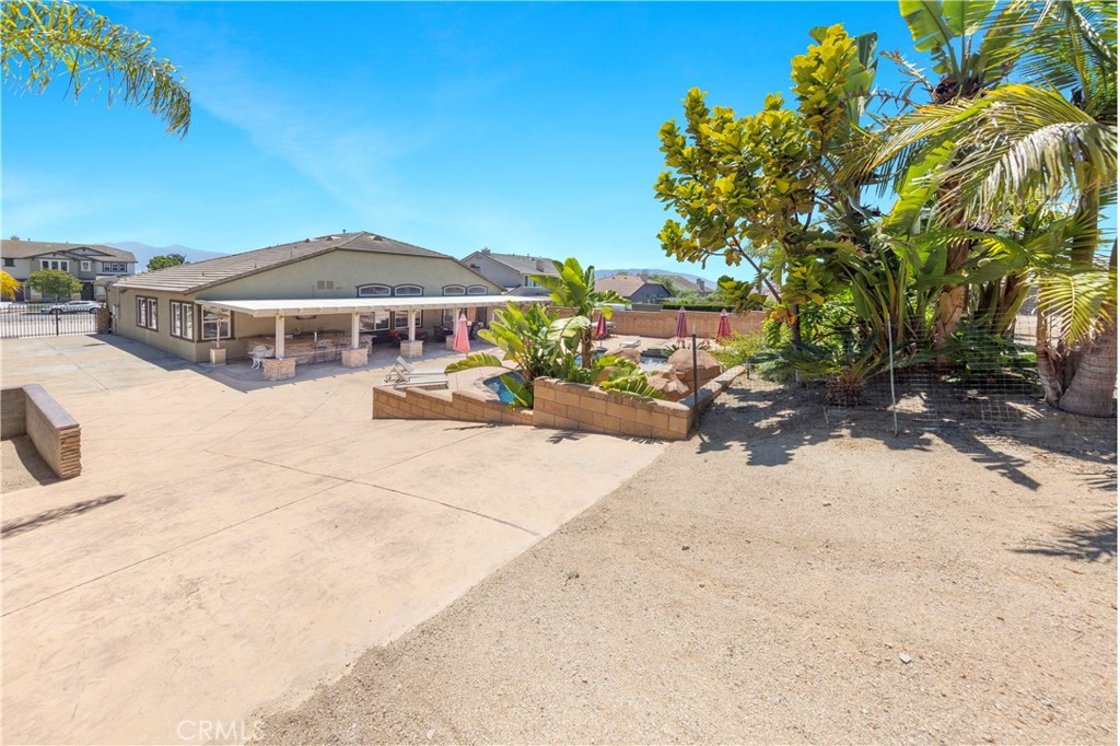 main property photo 50