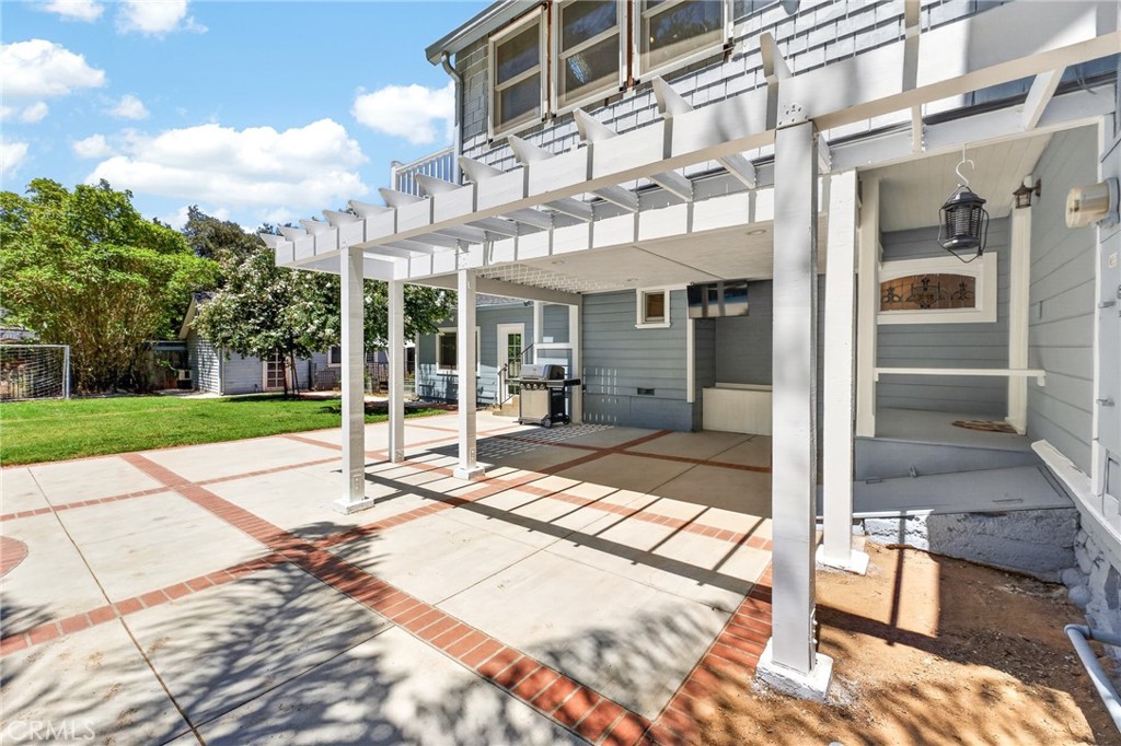 main property photo 51