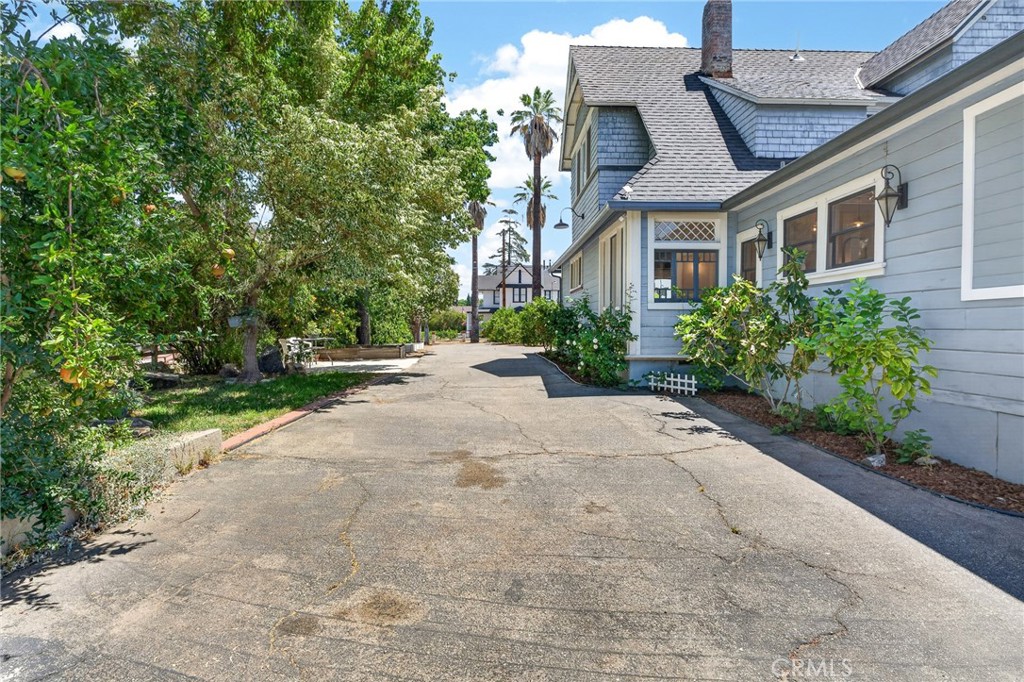 main property photo 63