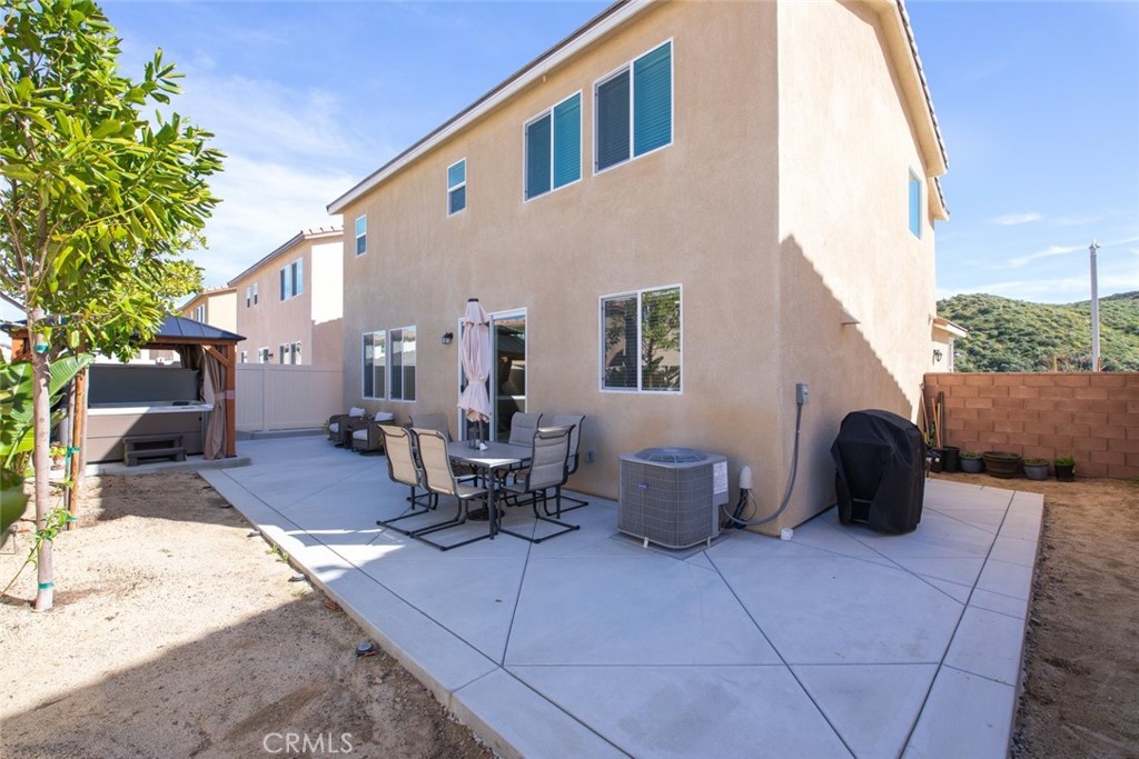 main property photo 32