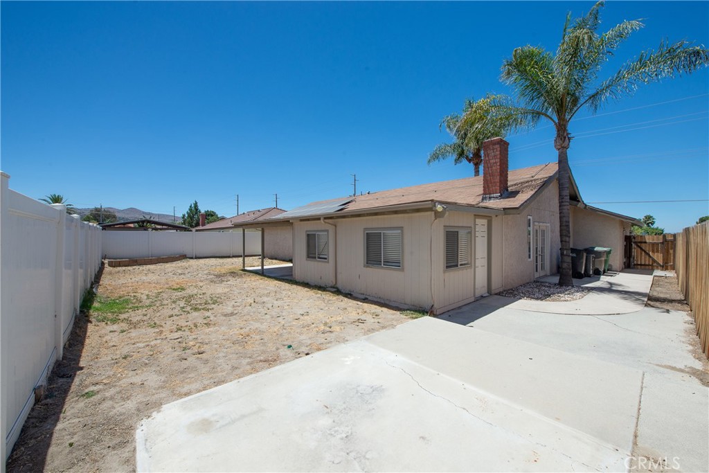 main property photo 23