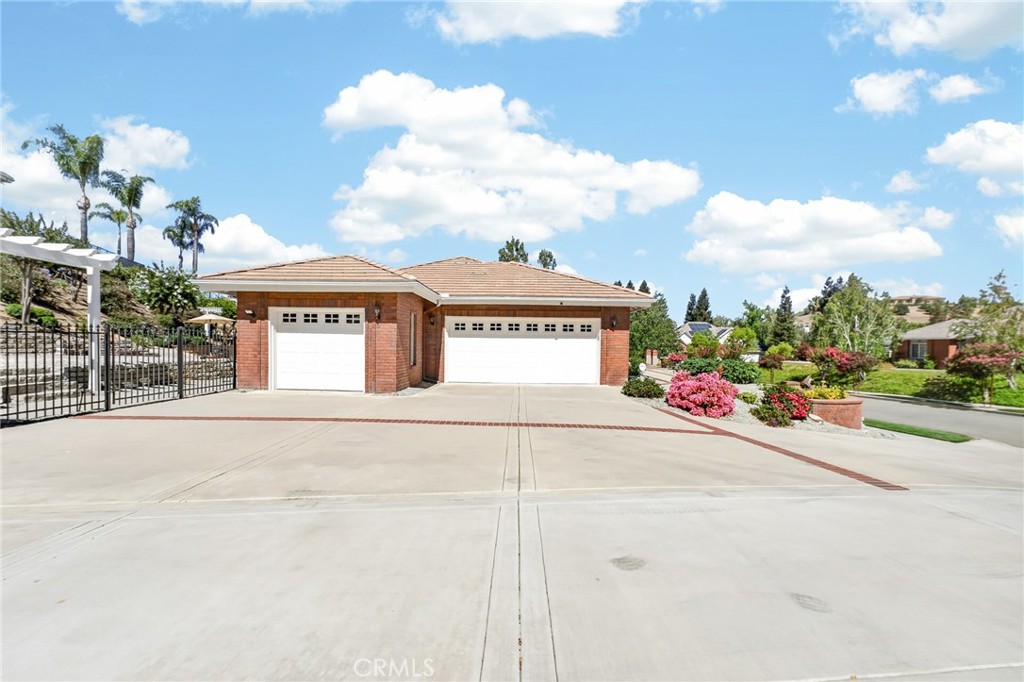 main property photo 68