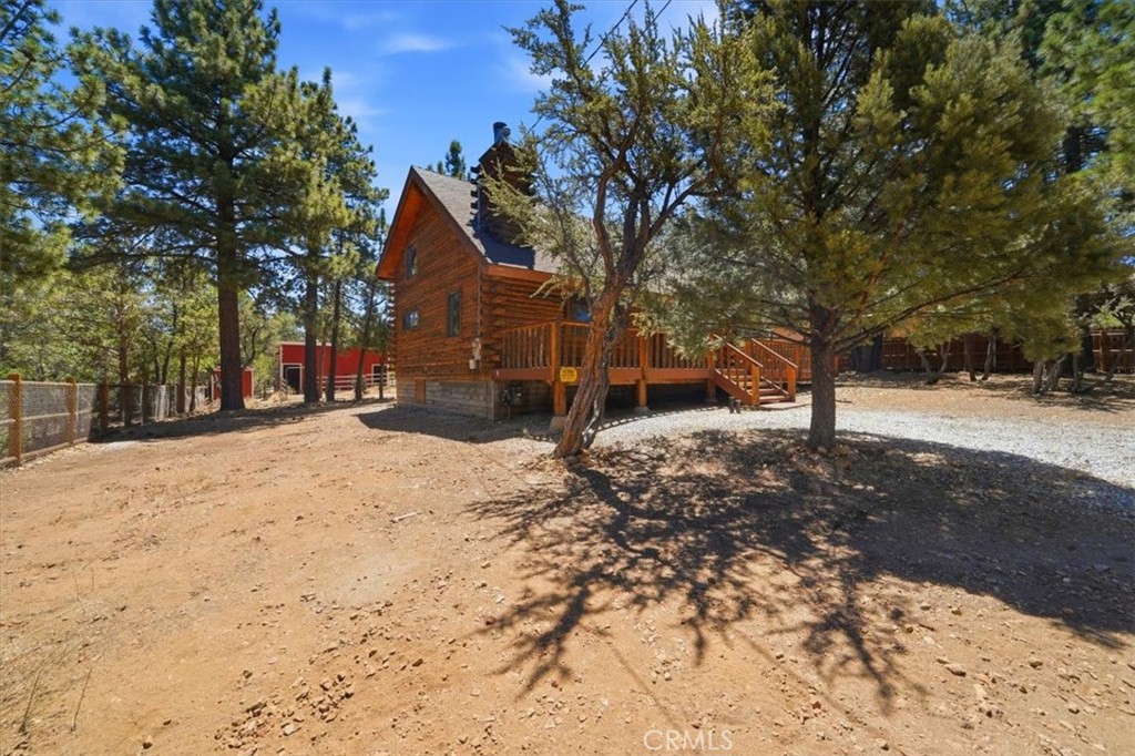 main property photo 9