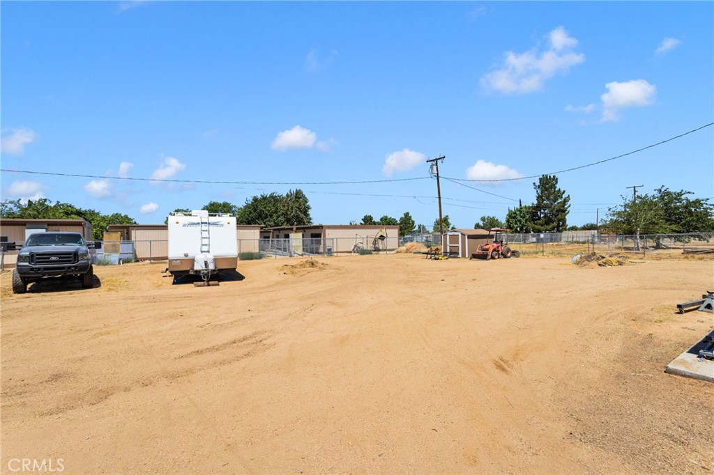 main property photo 24