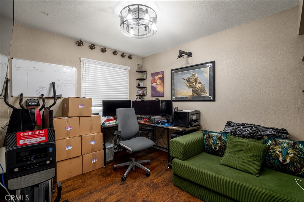 main property photo 15