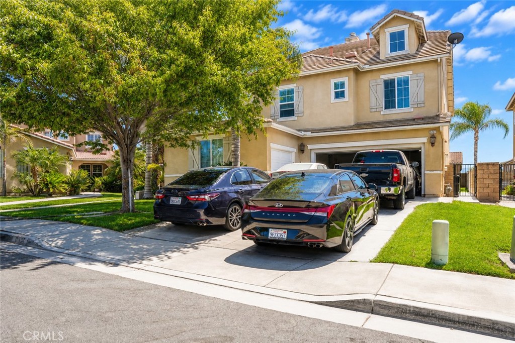 main property photo 28