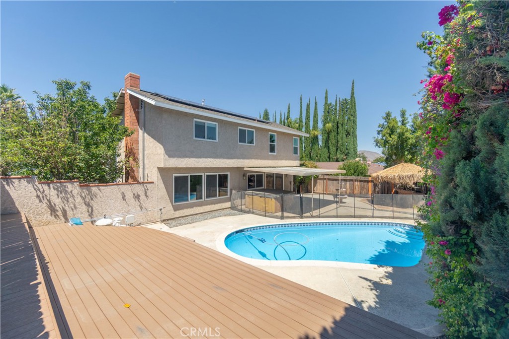 main property photo 39