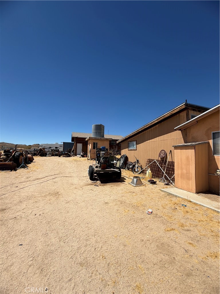main property photo 5