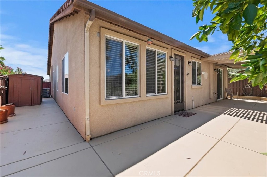 main property photo 25