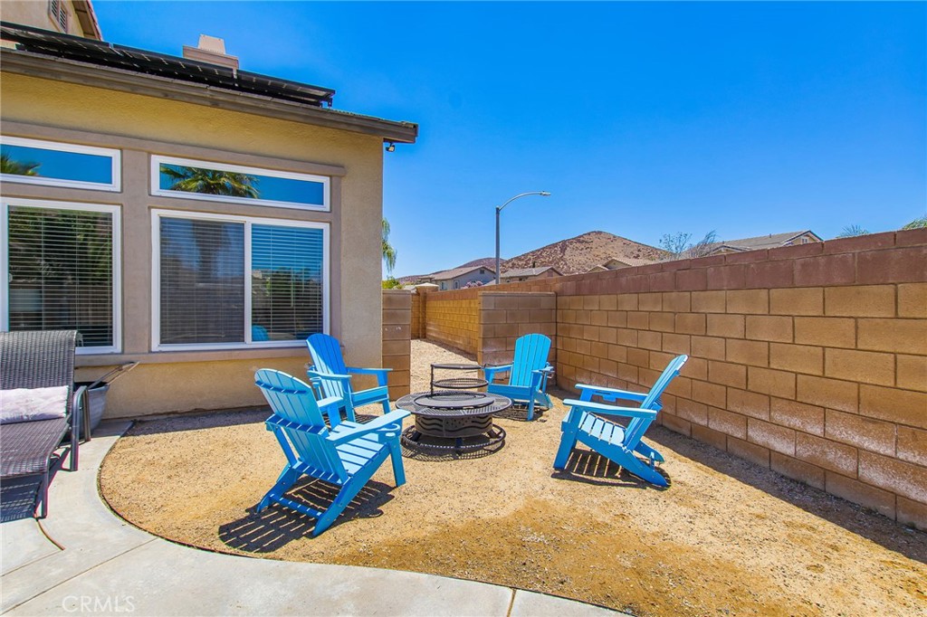 main property photo 40