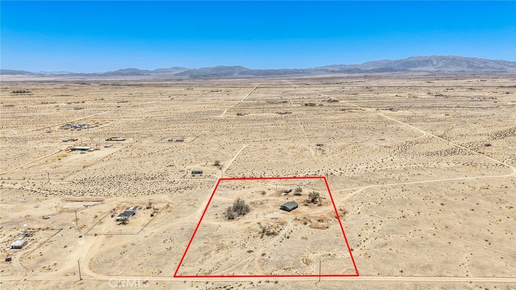 main property photo 27