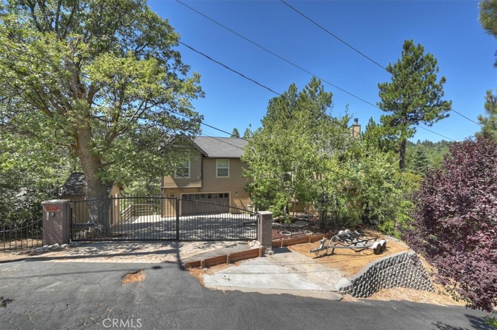 main property photo 44