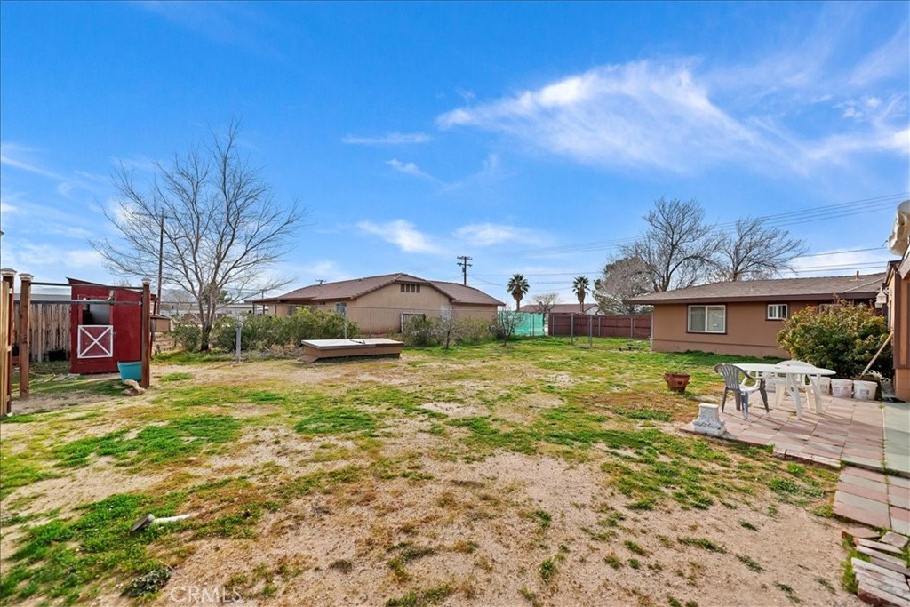 main property photo 13