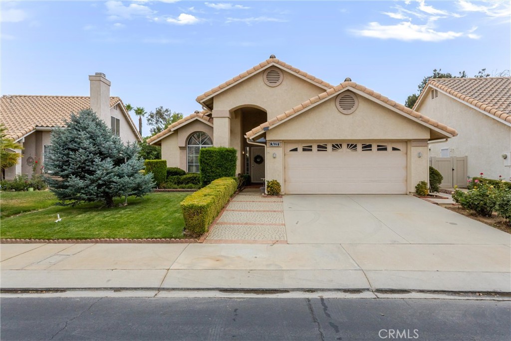 main property photo 1