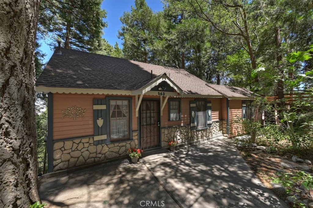 main property photo 38