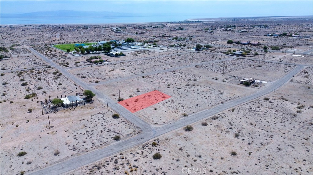 main property photo 10