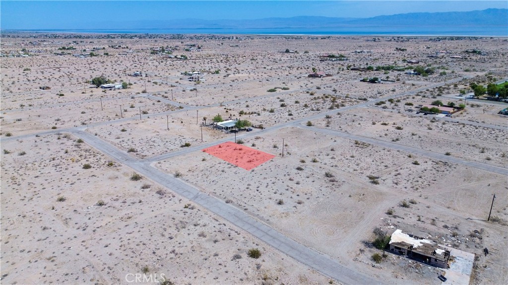 main property photo 16