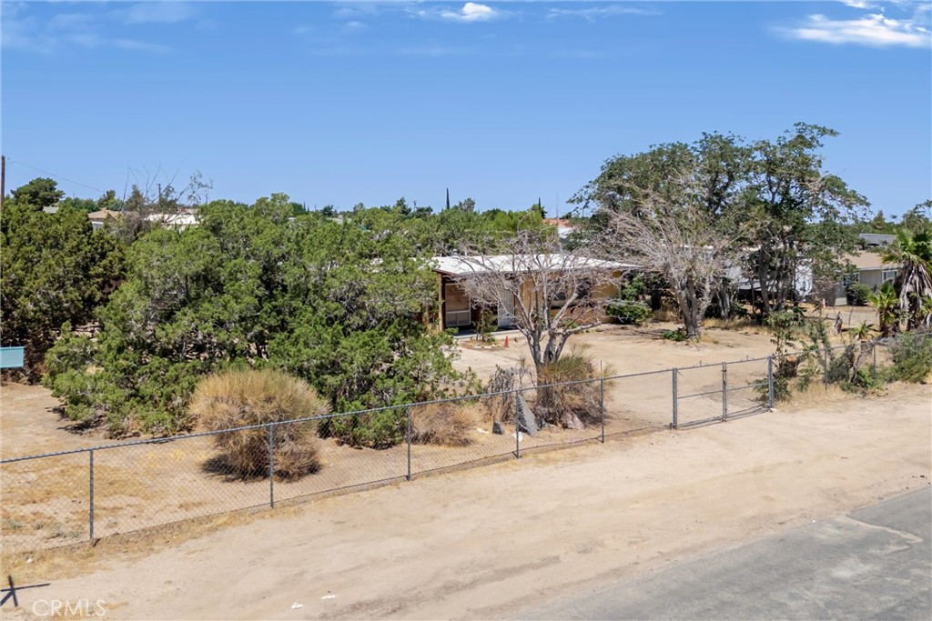 main property photo 3