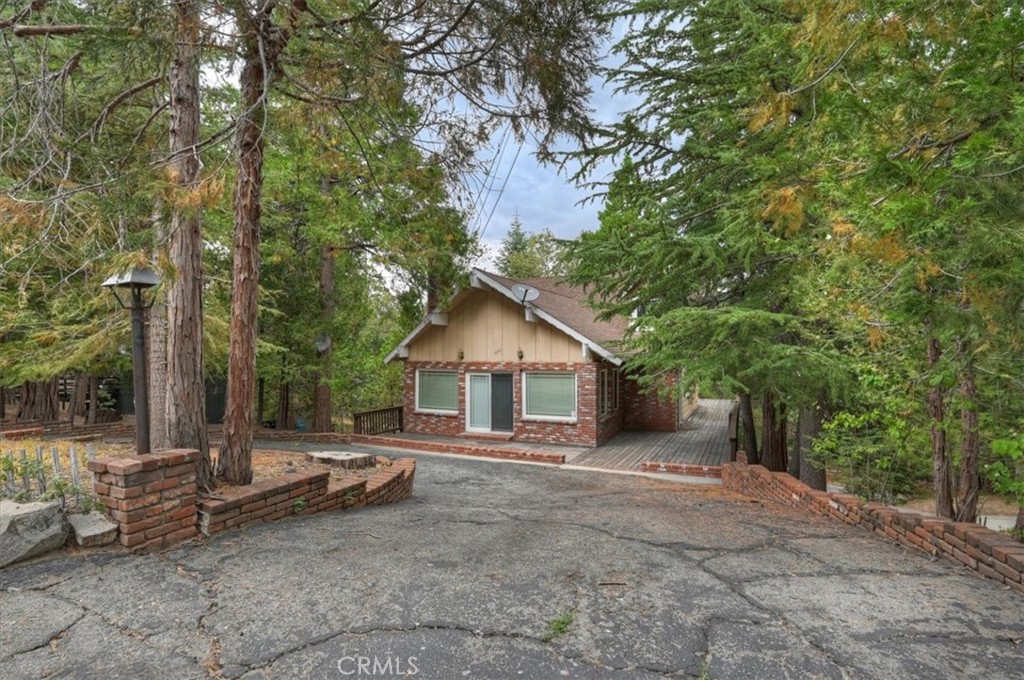 main property photo 37