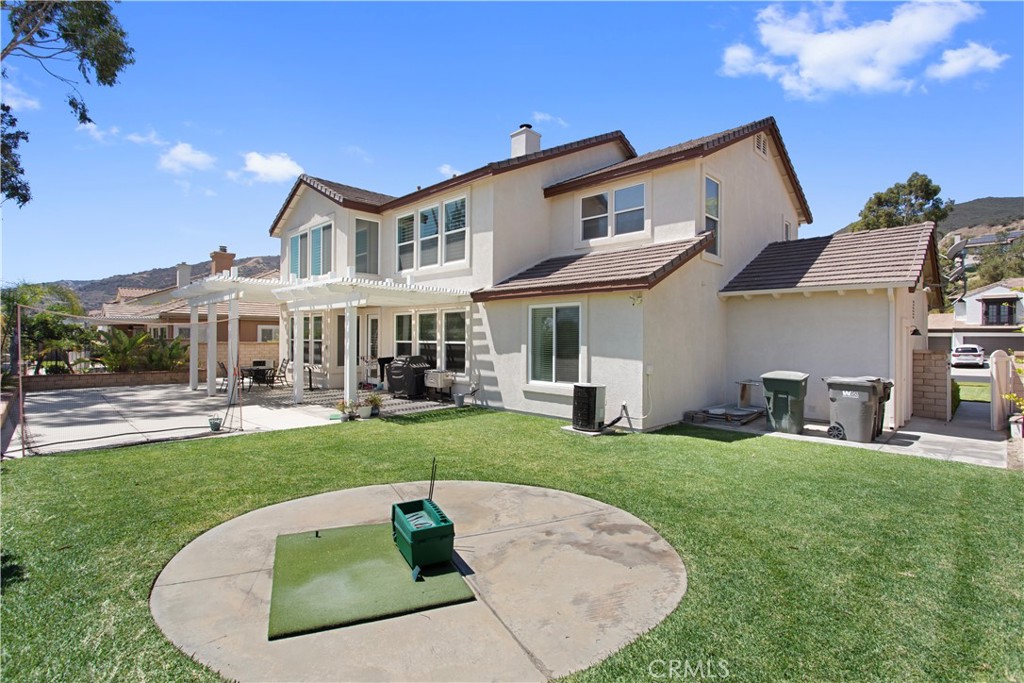 main property photo 14