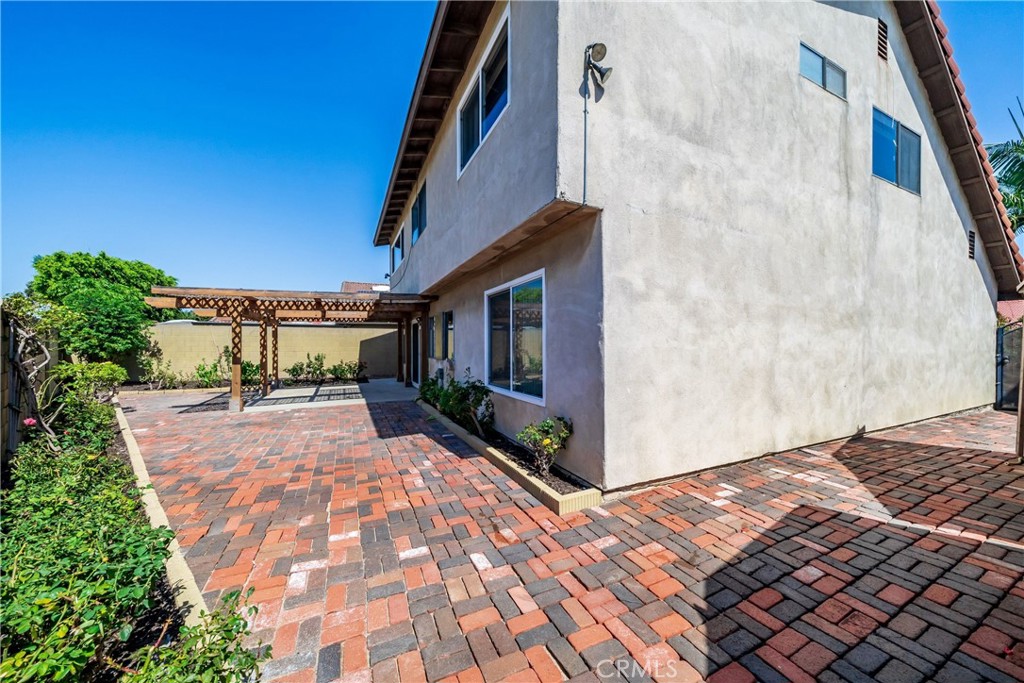 main property photo 38