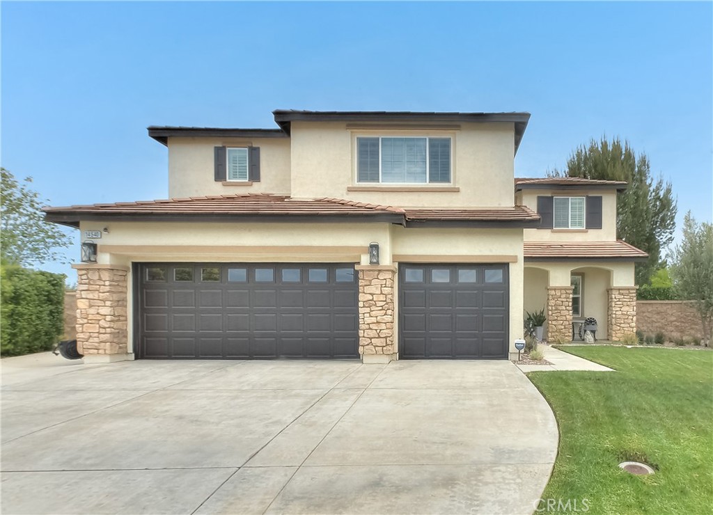 main property photo 2