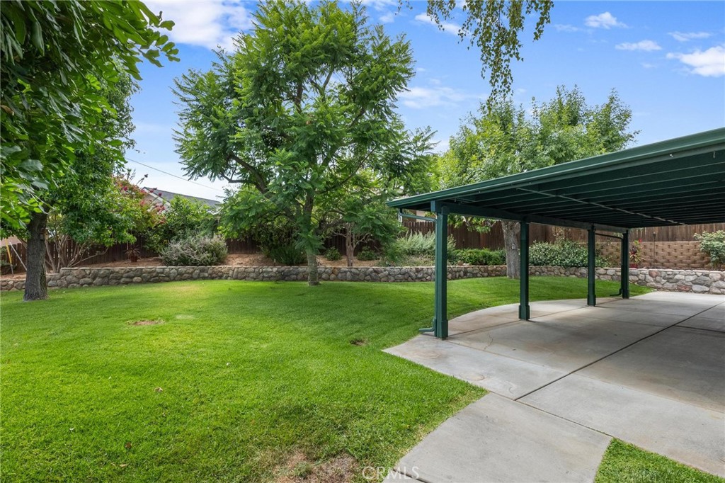 main property photo 50