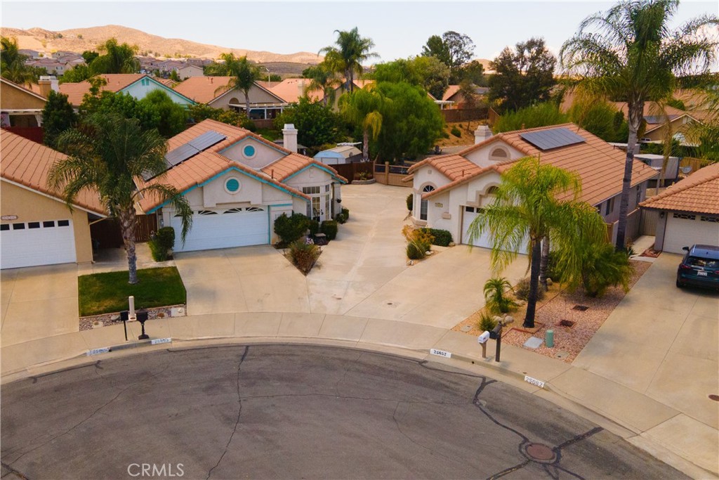 main property photo 41
