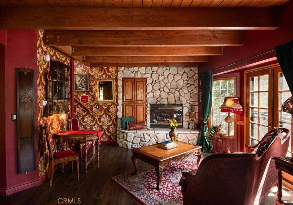 main property photo 1