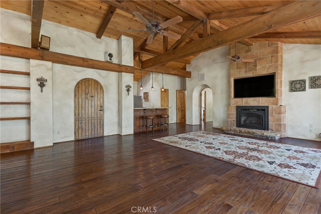 main property photo 47