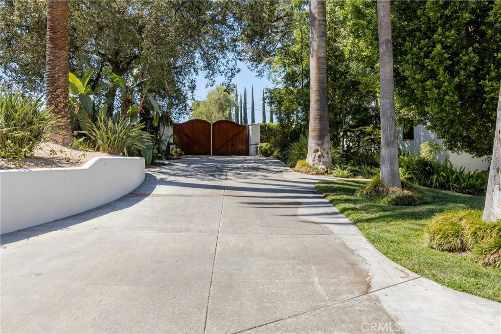 main property photo 57
