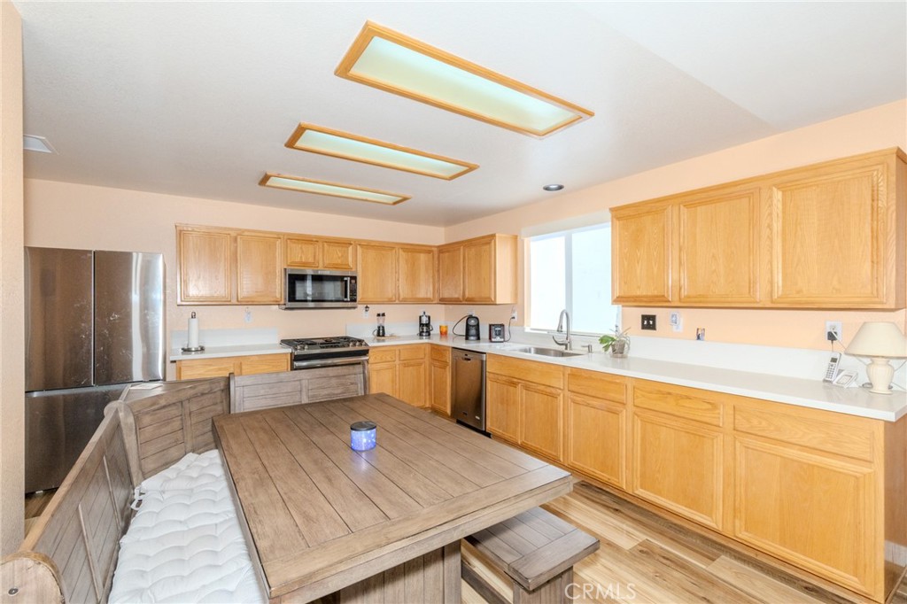 main property photo 17