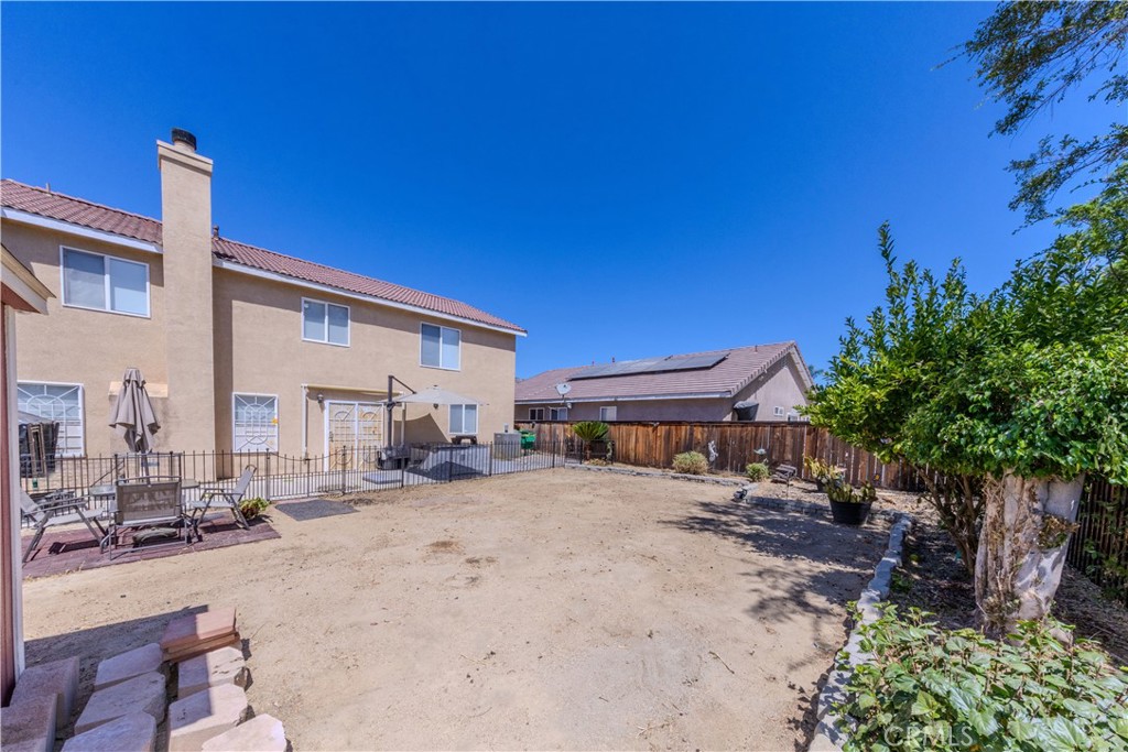 main property photo 34
