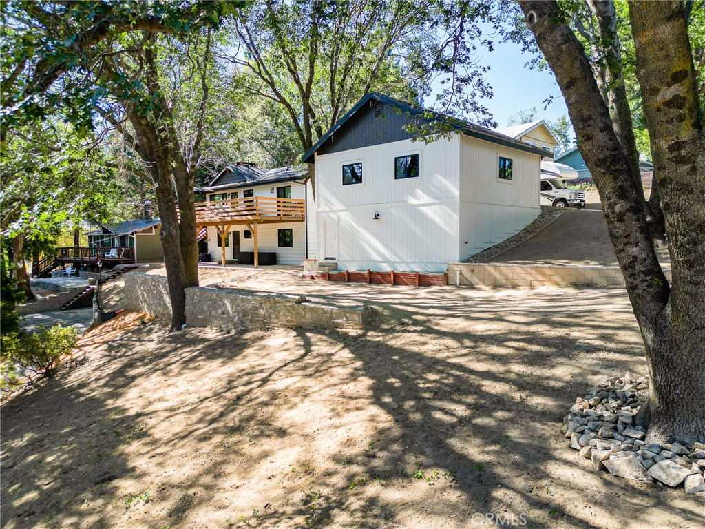main property photo 59