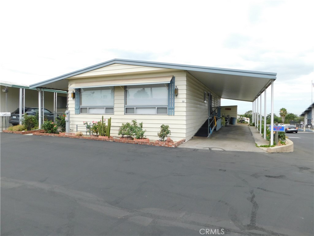 main property photo 68