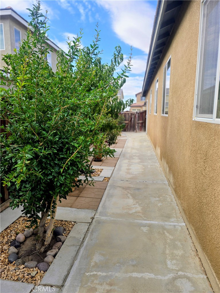 main property photo 36